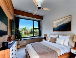 The Azure (D4), Condominium #485554011
